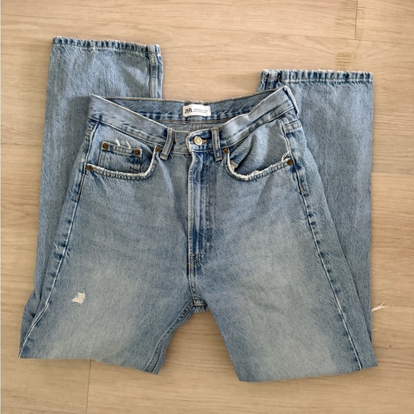 ZARA High Rise Jeans - Picture 2 of 10